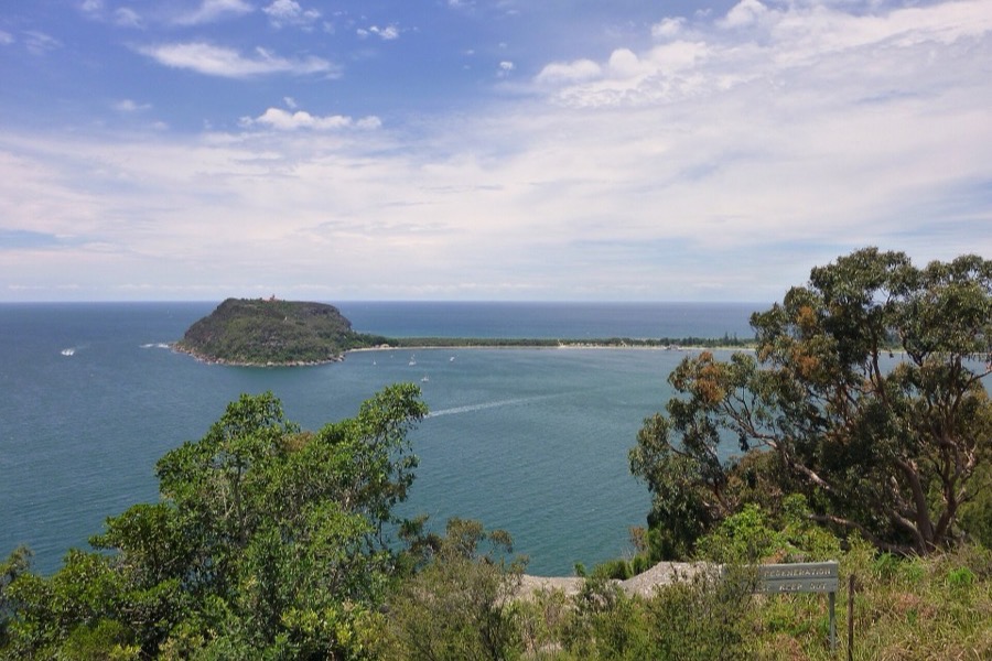 The view north from West Head lookout over Pittwater and Barrenjoey headland